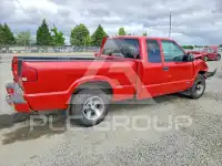2000 Chevrolet S10 фото