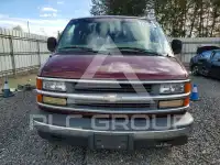 2000 Chevrolet Express photo