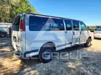 2000 Chevrolet Express photo