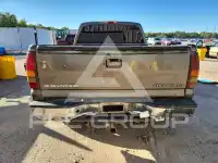 2000 Chevrolet Silverado photo