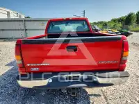 2000 Chevrolet Silverado photo