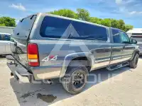 2000 Chevrolet Silverado photo