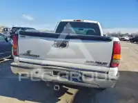 2000 Chevrolet Silverado photo