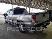 2000 Chevrolet Silverado photo