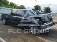 2000 Chevrolet Silverado photo