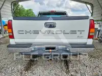 2000 Chevrolet Silverado photo