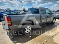 2000 Chevrolet Silverado photo