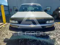 2000 Chevrolet Silverado photo