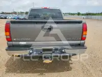 2000 Chevrolet Silverado photo