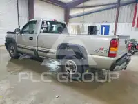 2000 Chevrolet Silverado photo