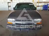 2000 Chevrolet Blazer photo