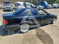 2000 BMW 528 фото