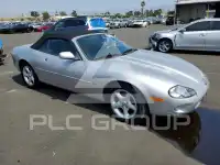 2000 Jaguar XK8 photo