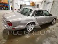 2000 Jaguar XJR фото