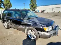 2000 Subaru Forester фото