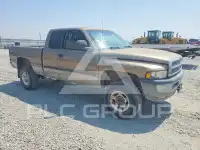 2000 Dodge RAM photo