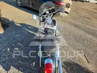 2000 Honda VT фото