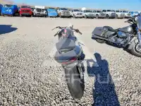 2000 Honda CBR photo