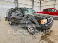 2000 Cadillac ESCALADE photo