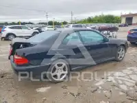 2000 Mercedes Benz CLK фото