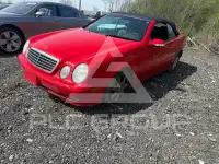 2000 Mercedes Benz CLK фото