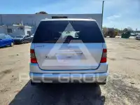 2000 Mercedes Benz ML-Class photo