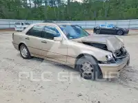 2000 Mercedes Benz C-Class фото
