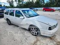 2000 Volvo V70 фото