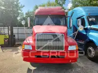 2000 Volvo VNL фото