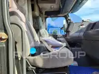 2000 Volvo VNL photo