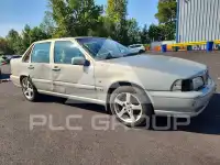 2000 Volvo S70 фото