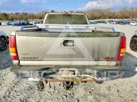 2000 GMC Sierra photo