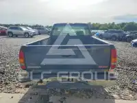 2000 GMC Sierra photo