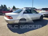 2000 Lexus ES300 photo