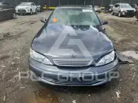 2000 Lexus ES300 photo