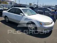 2000 Lexus ES300 photo