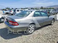 2000 Lexus ES300 фото