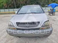 2000 Lexus RX300 photo