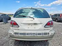 2000 Lexus RX300 photo