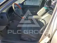 2000 Lexus LS400 photo