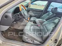 2000 Lexus LS400 photo