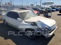 2000 Lexus LS400 фото