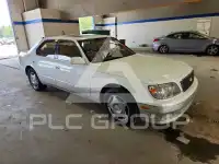 2000 Lexus LS400 фото