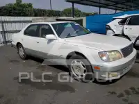2000 Lexus LS400 фото