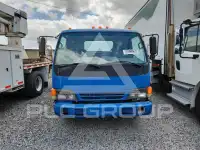2000 Isuzu NPR фото