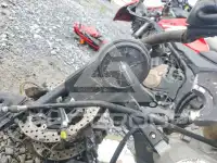 2000 Yamaha YZF1000 фото