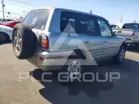 2000 Toyota RAV4 photo