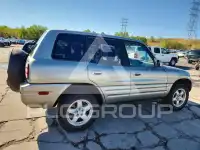2000 Toyota RAV4 photo