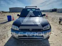 2000 Toyota RAV4 фото