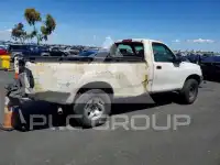 2000 Toyota  фото